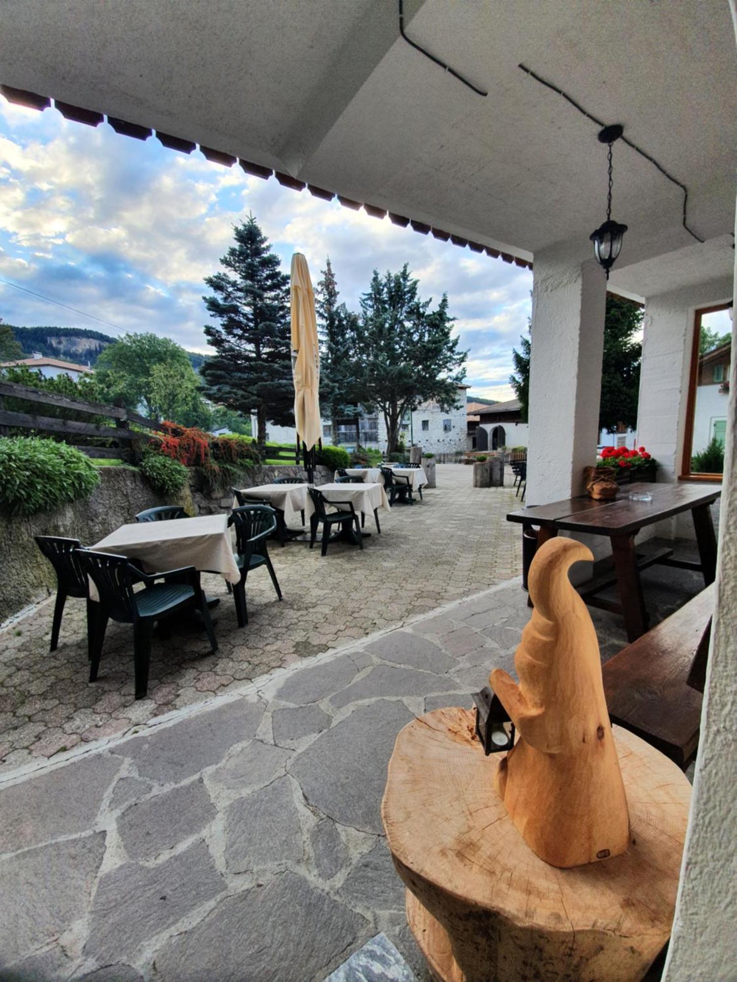 Albergo Aurora Tret Esterno foto