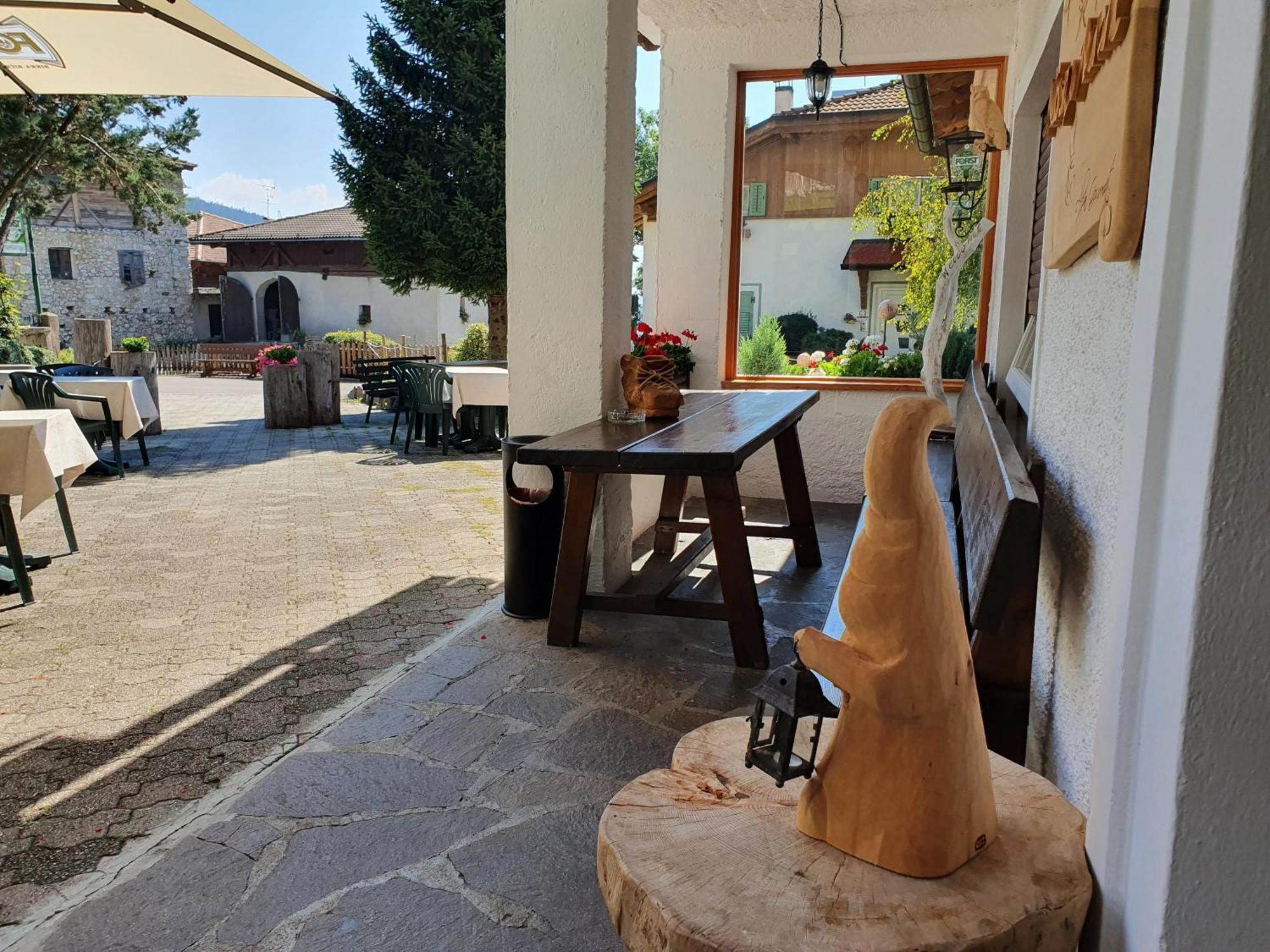 Albergo Aurora Tret Esterno foto