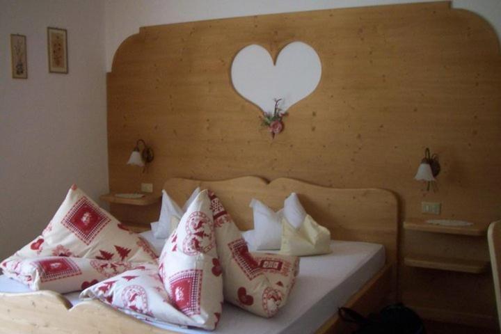 Albergo Aurora Tret Esterno foto