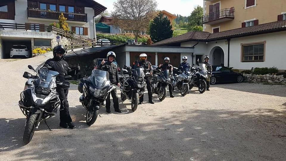 Albergo Aurora Tret Esterno foto
